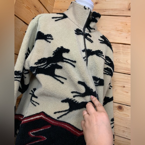 Fleece Black Cream Horse Patterned Teddy Jacket Aztec Equestrian Women's Medium - Picture 2 of 7